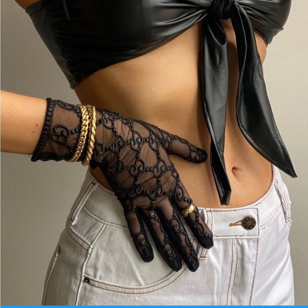 - - Beautiful sexy gloves size 7 - Picture 2 of 6